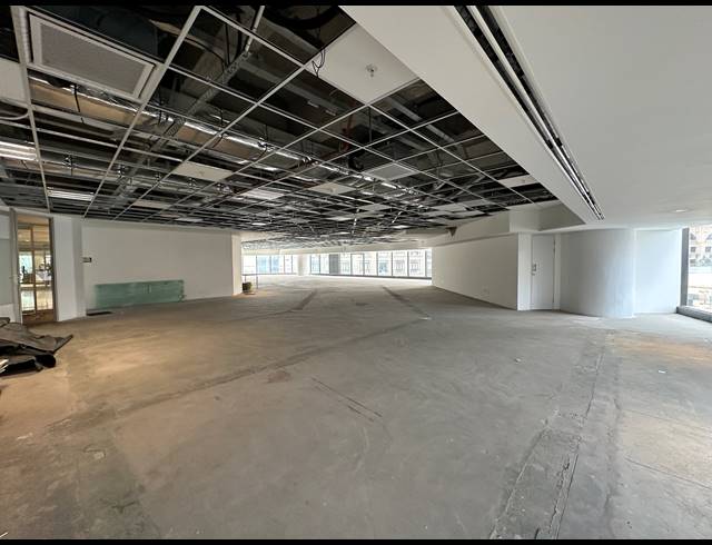 544M² OFFICE TO LET IN SANDTON CENTRAL